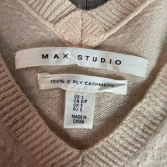 Max Studio Beige 100% 2-Ply Cashmere V-Neck Sweater Women’s Small Pullover Top - Picture 4 of 6